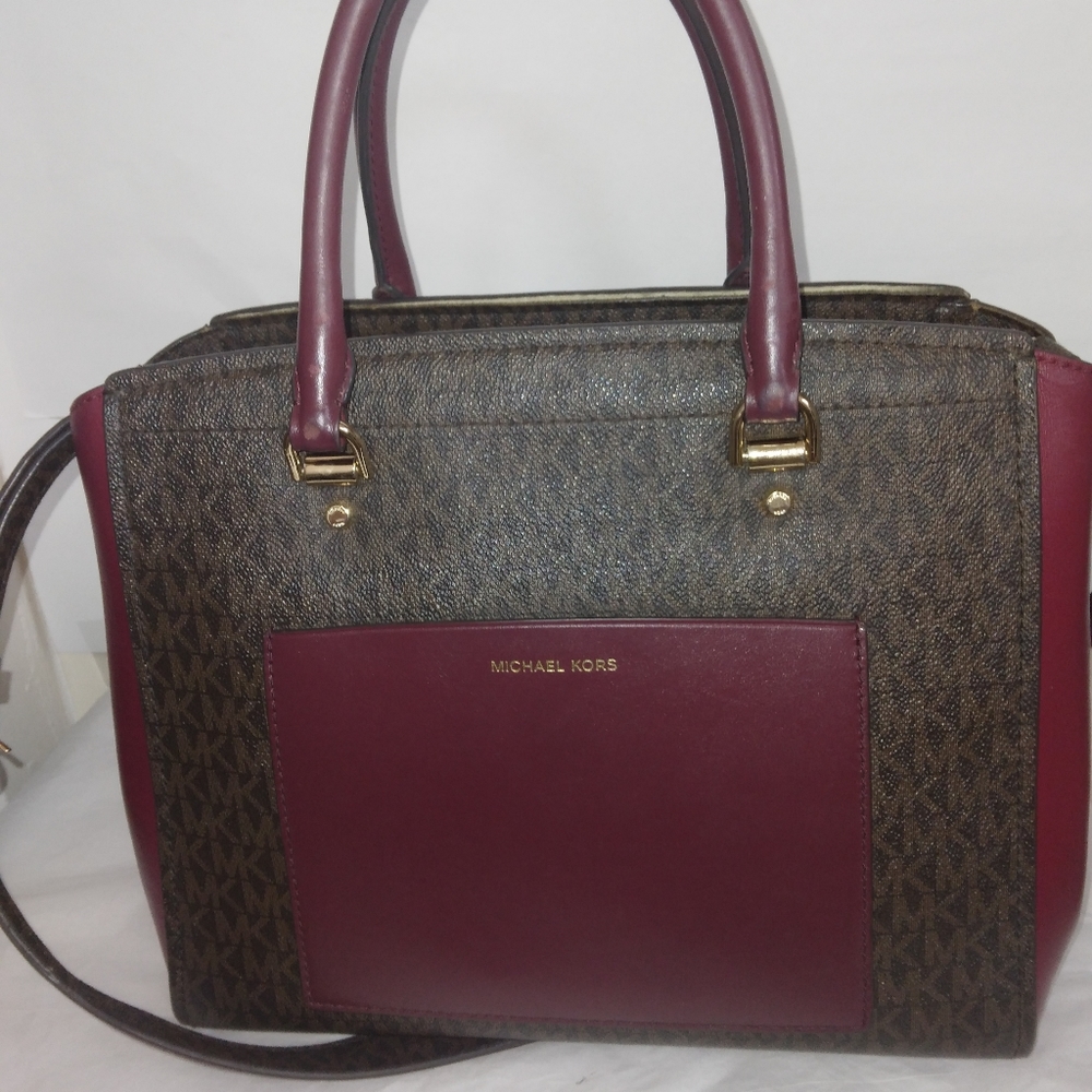 Michael Kors monogram satchel bag - Picture 11 of 16